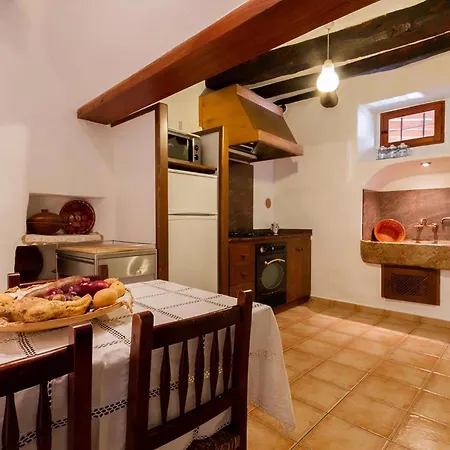 Vakantiehuis Tolle In Wunderschoener Landschaft